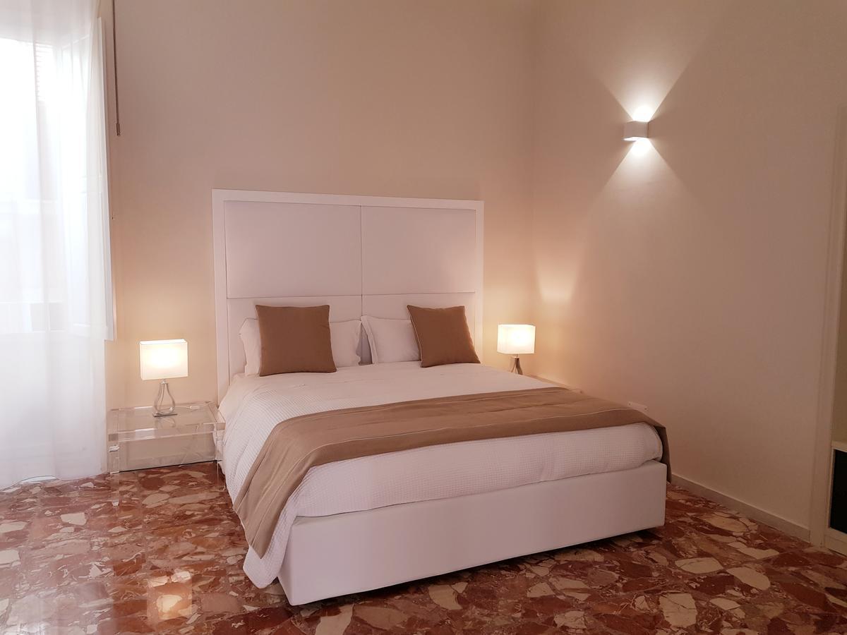 סירקוזה B&B Via Cavour 32 מראה חיצוני תמונה